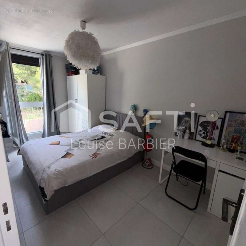 Appartement 90 m² à Marseille-16e  - photo 5