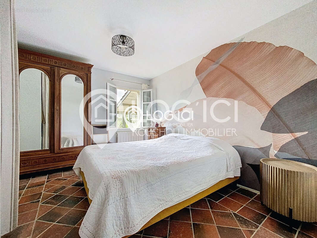 Maison à AURIONS-IDERNES