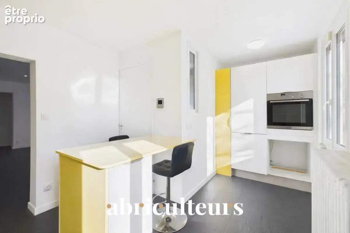 Maison familiale dans un confort moderne avec piscine intérieure en vente à Rillieux-la-Pape (69140) - photo 10