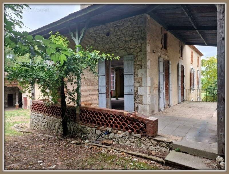Maison à DAMAZAN