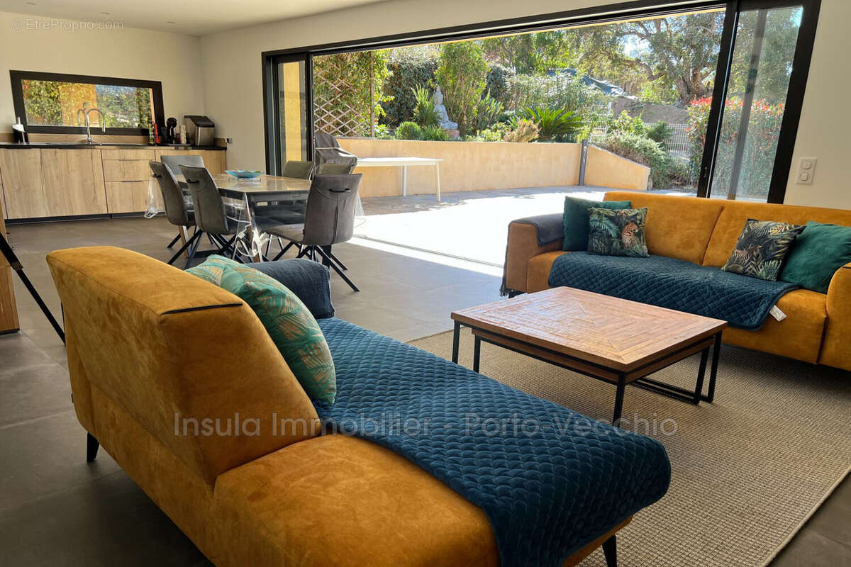 Maison à PORTO-VECCHIO