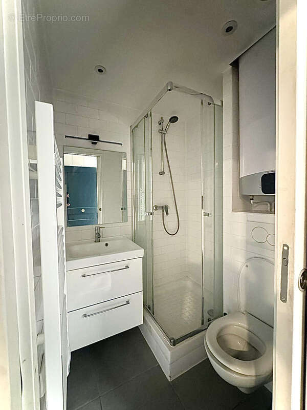 Appartement à PARIS-3E