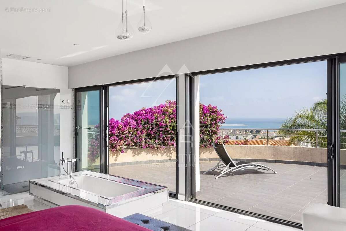 Proche Nice - Domaine privé et vue mer panoramique - photo 11