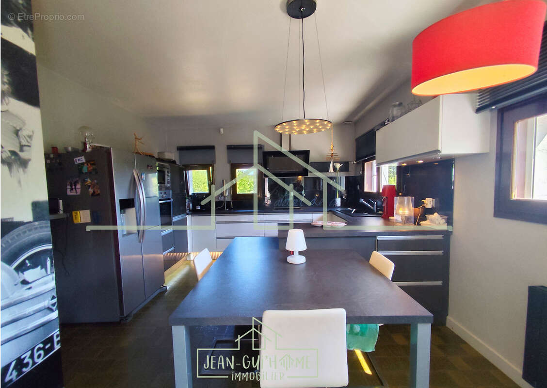 Exclusivité   Épinal Saint-Laurent   Maison de 202 m2 3/4 chambres avec piscine - photo 10