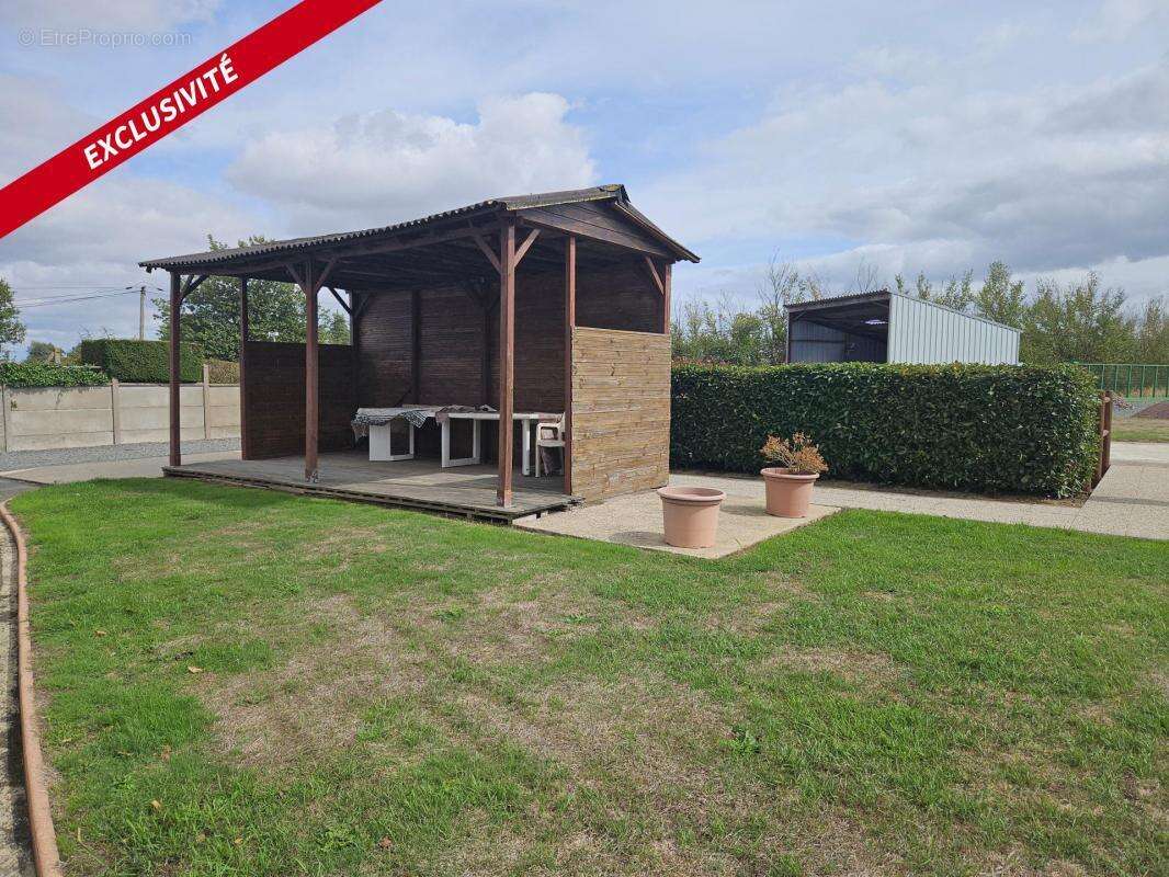 Maison à MONTREUIL-BELLAY