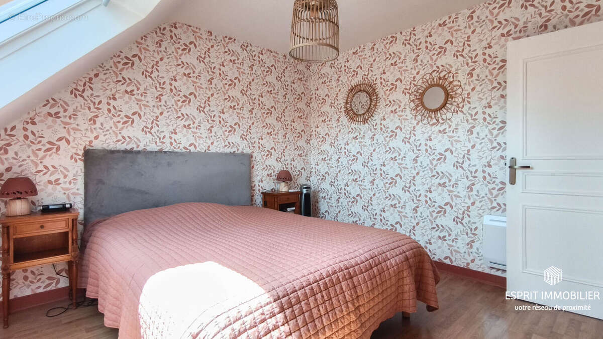 Trégunc - maison 5 chambres, 1110m² de jardin, intégralement rénovée - photo 14