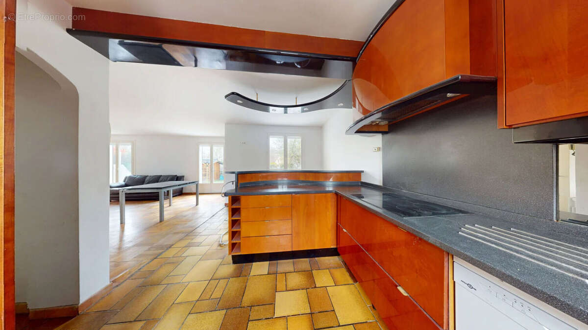 Maison à GRETZ-ARMAINVILLIERS