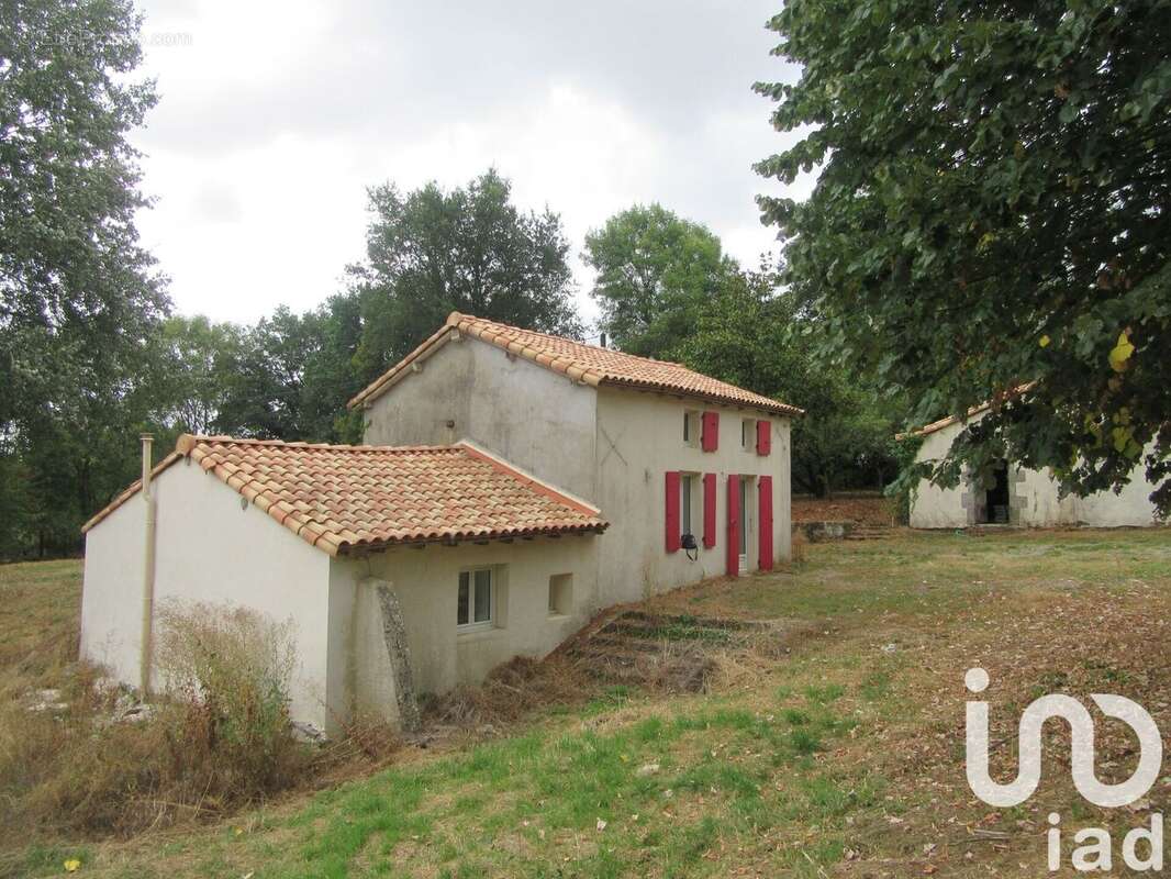 Photo 3 - Maison à MONCOUTANT