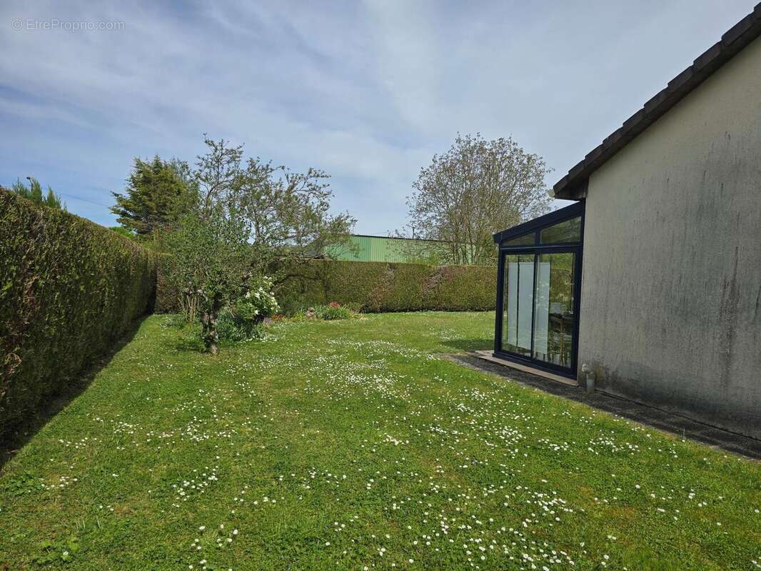 Photo 2 - Maison à THIERVILLE-SUR-MEUSE