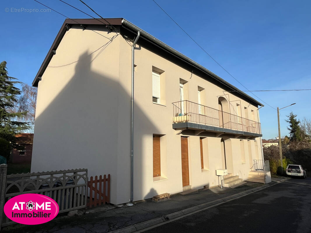 Appartement à AUBOUE