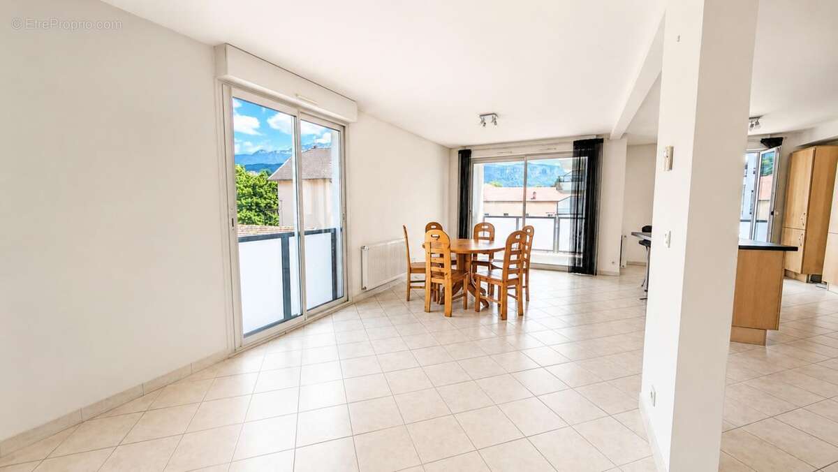 Appartement à VOIRON