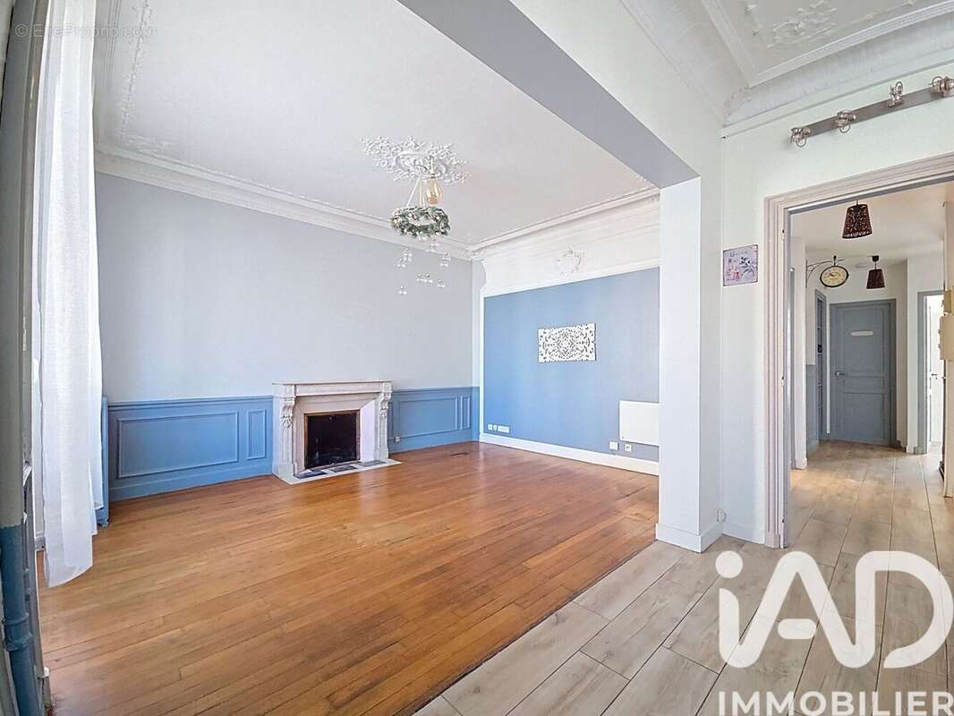 Photo 2 - Appartement à ESBLY