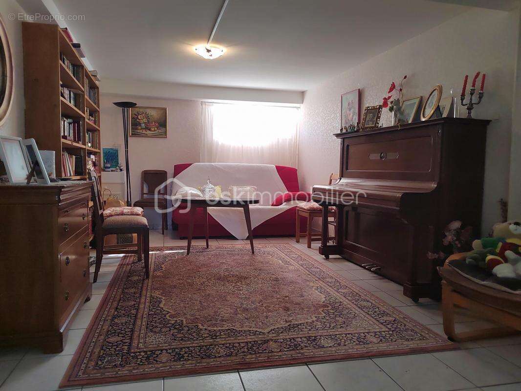 Maison à ARGENTON-SUR-CREUSE