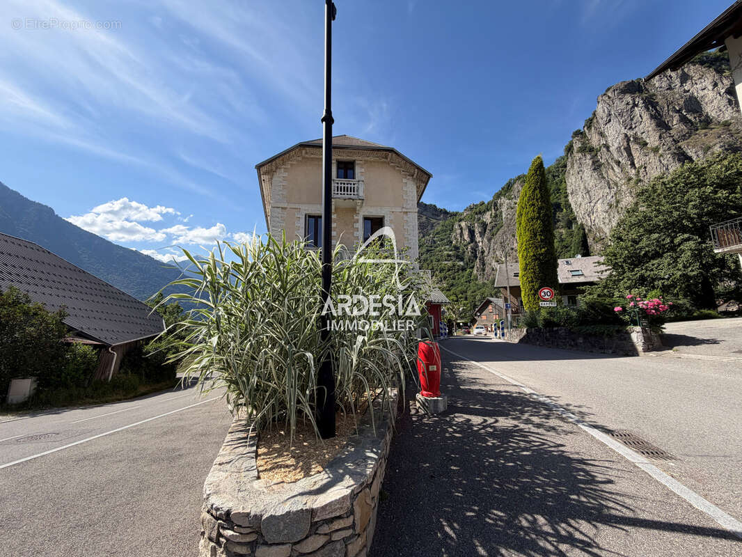Pontamafrey   la tour-en-maurienne   ensemble immobilier à fort potentiel - photo 40