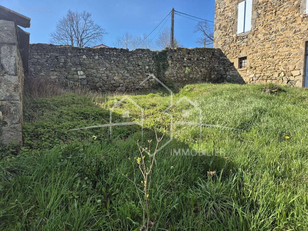 Maison à TALENCIEUX