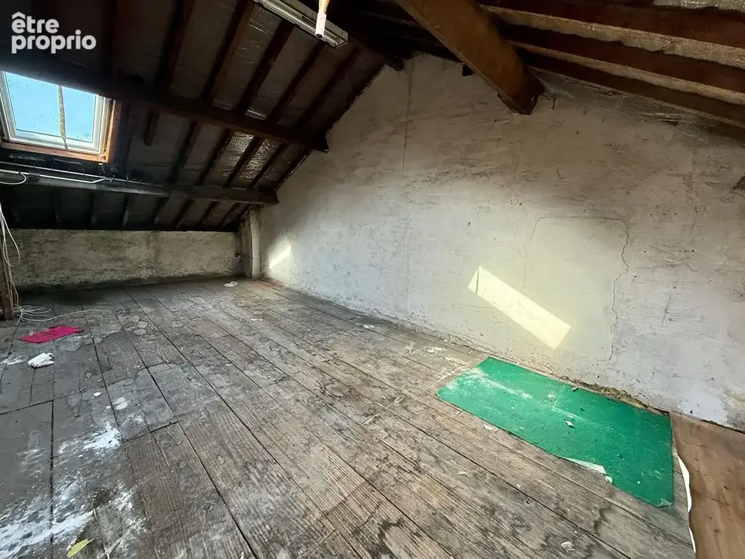 Maison meulière de caractère au cur de Coupvray / Fort potentiel ! - photo 5
