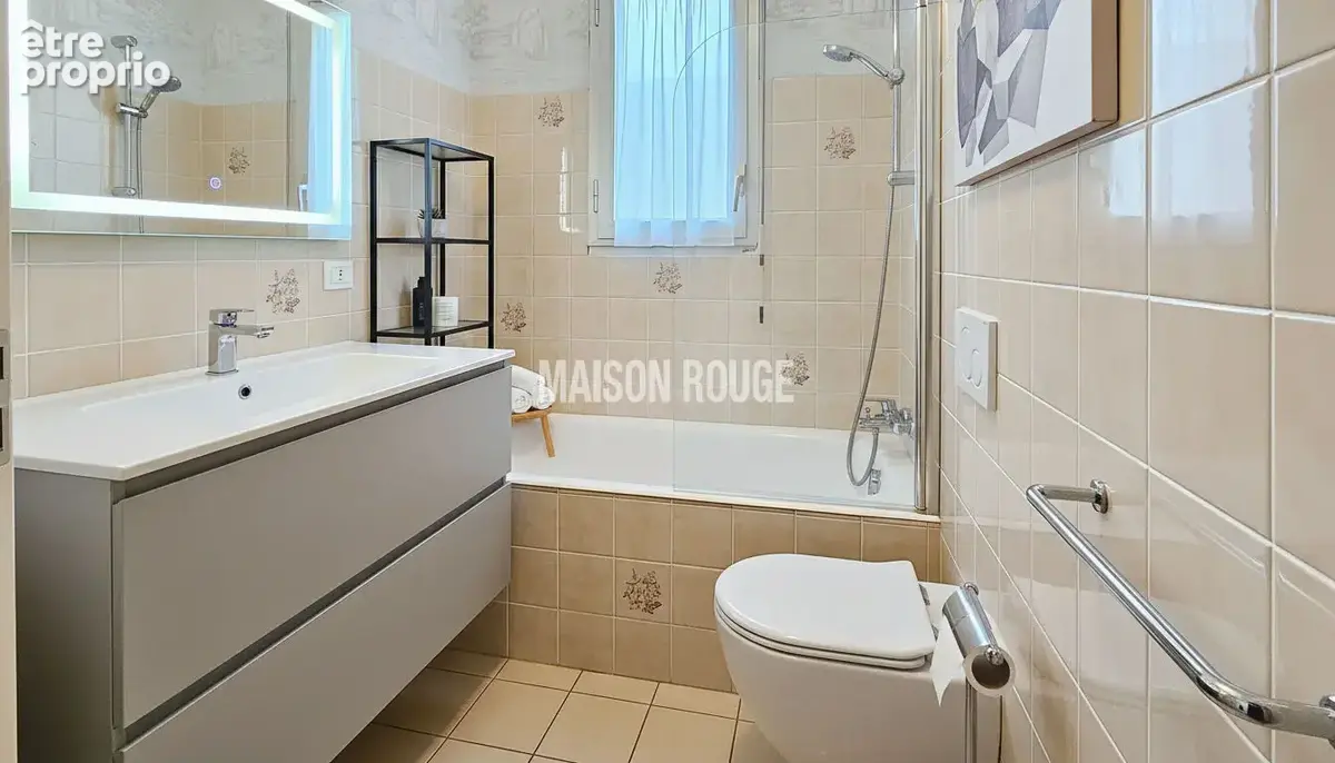 Propriété d'exception à Saint Gildas de Rhuys Deux maisons, 7 chambres, piscine chauffée, commerces et plages à pied - photo 13
