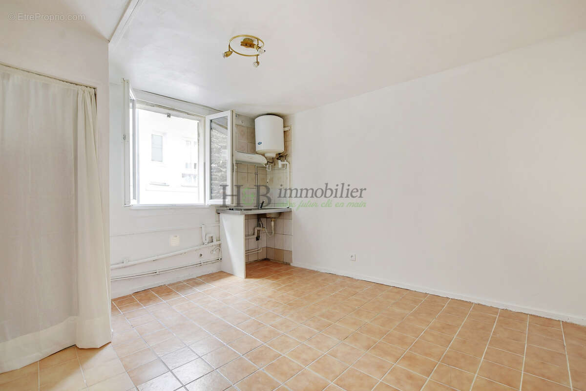 Appartement à PARIS-9E