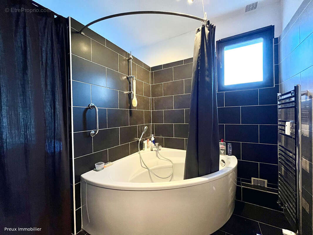 Appartement à EPAGNY