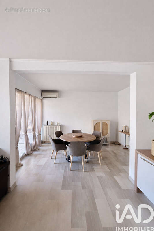 Appartement 80 m² à Antibes  - photo 3