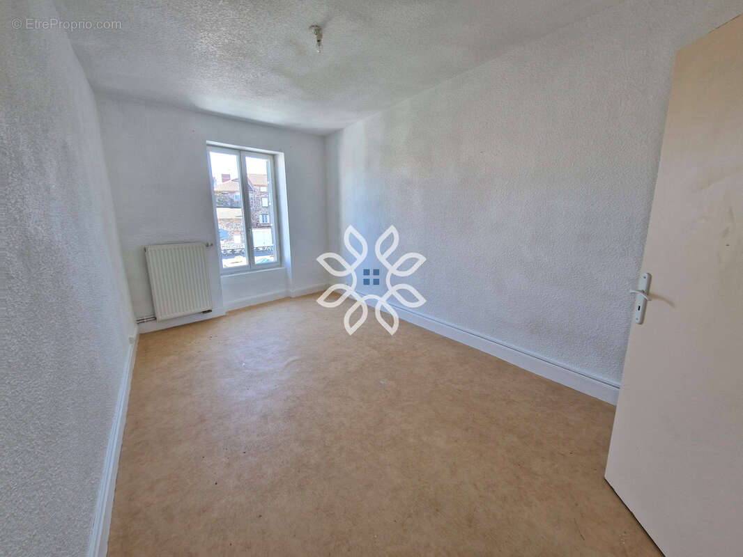 Appartement à PAULHAGUET