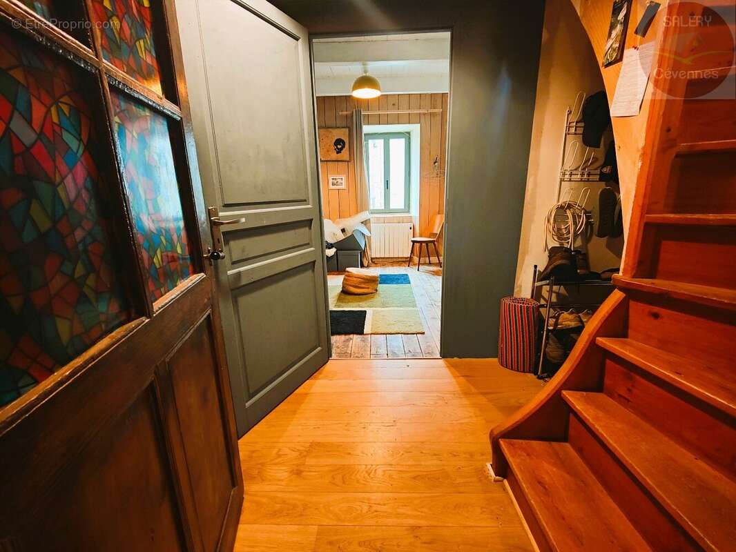 Maison à ISPAGNAC