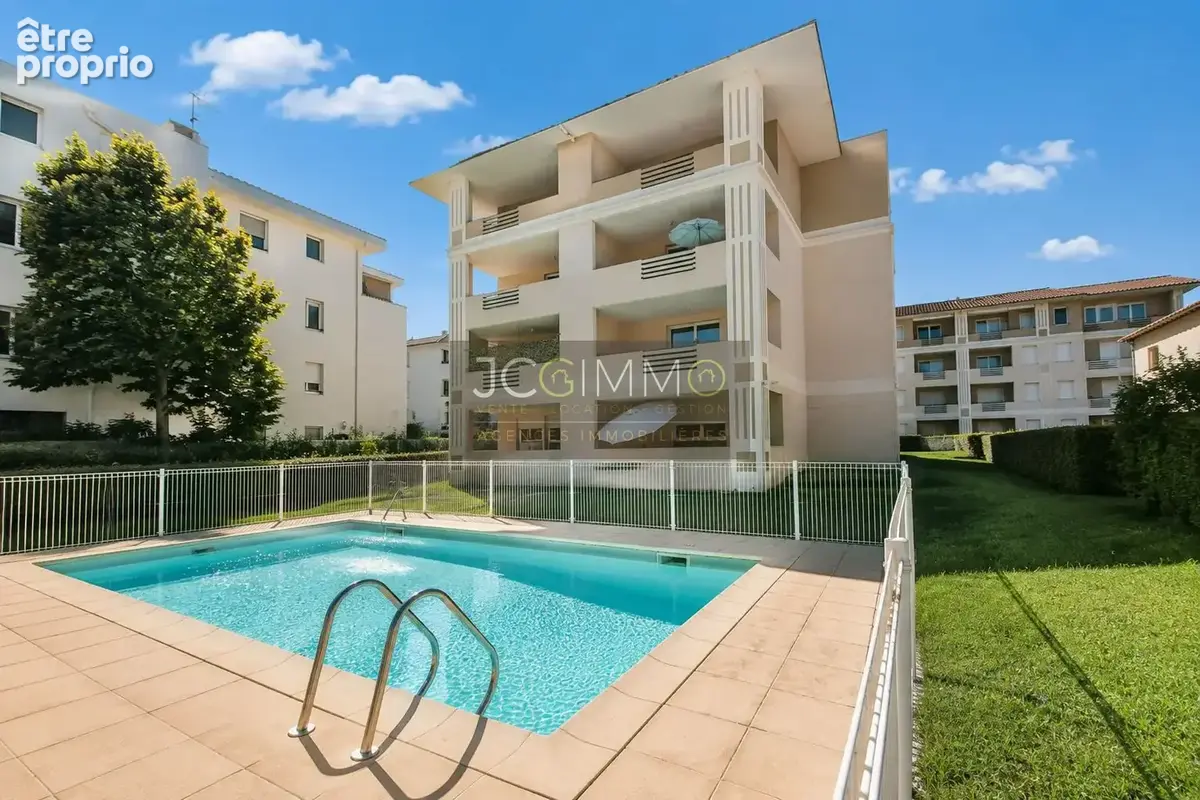 Photo Appartement à Brignoles au prix de 169 000€