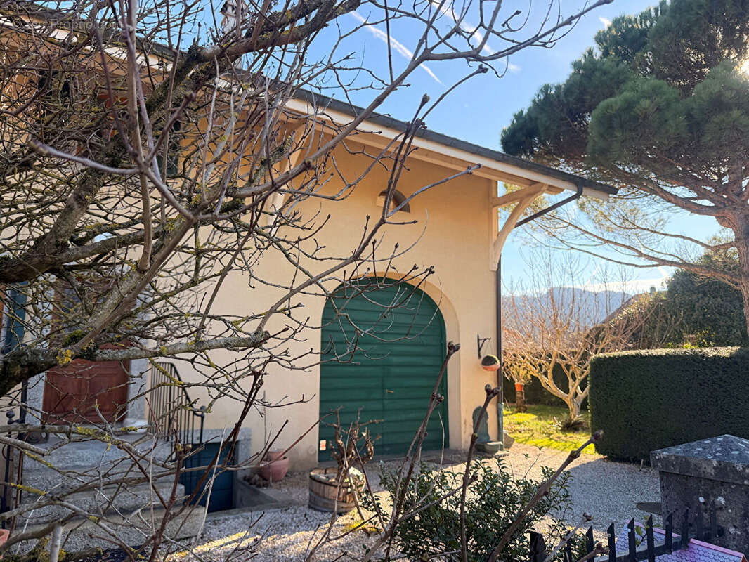 Maison à FESSY