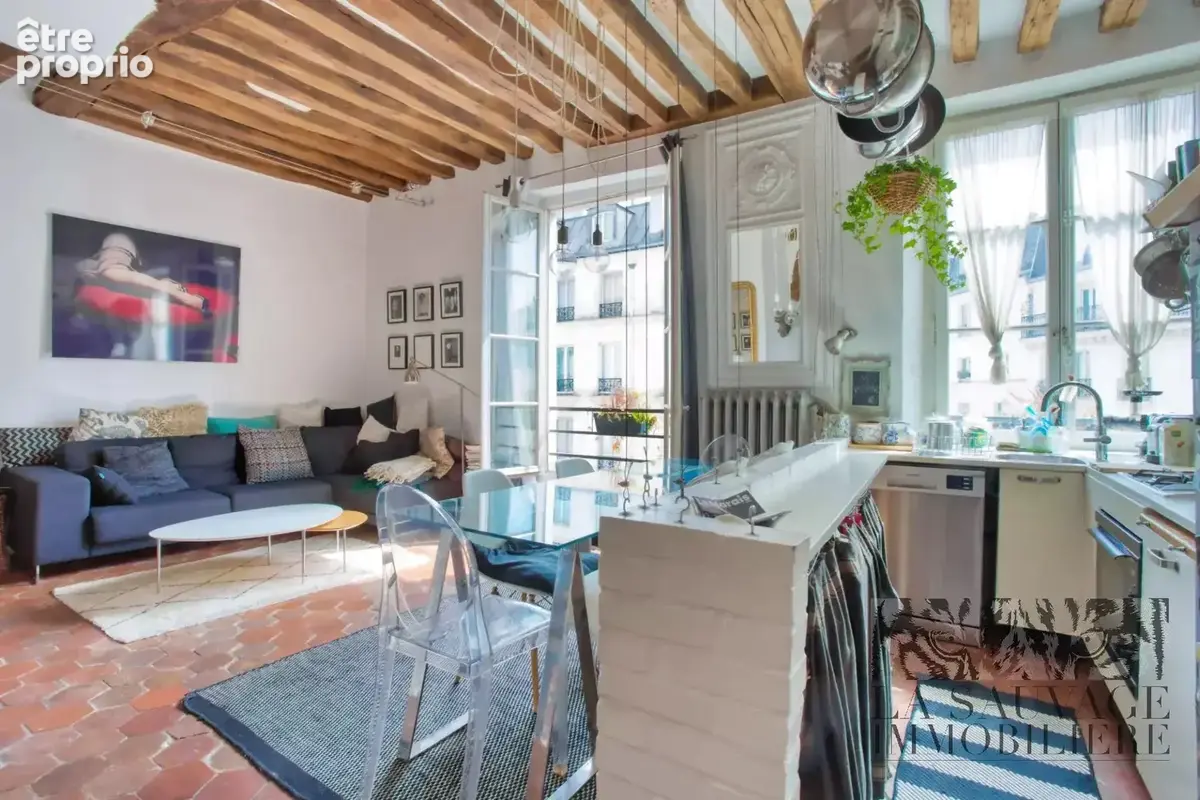 Duplex de caractère – Le Marais historique, dernier étage, vue sur les toits - photo 4