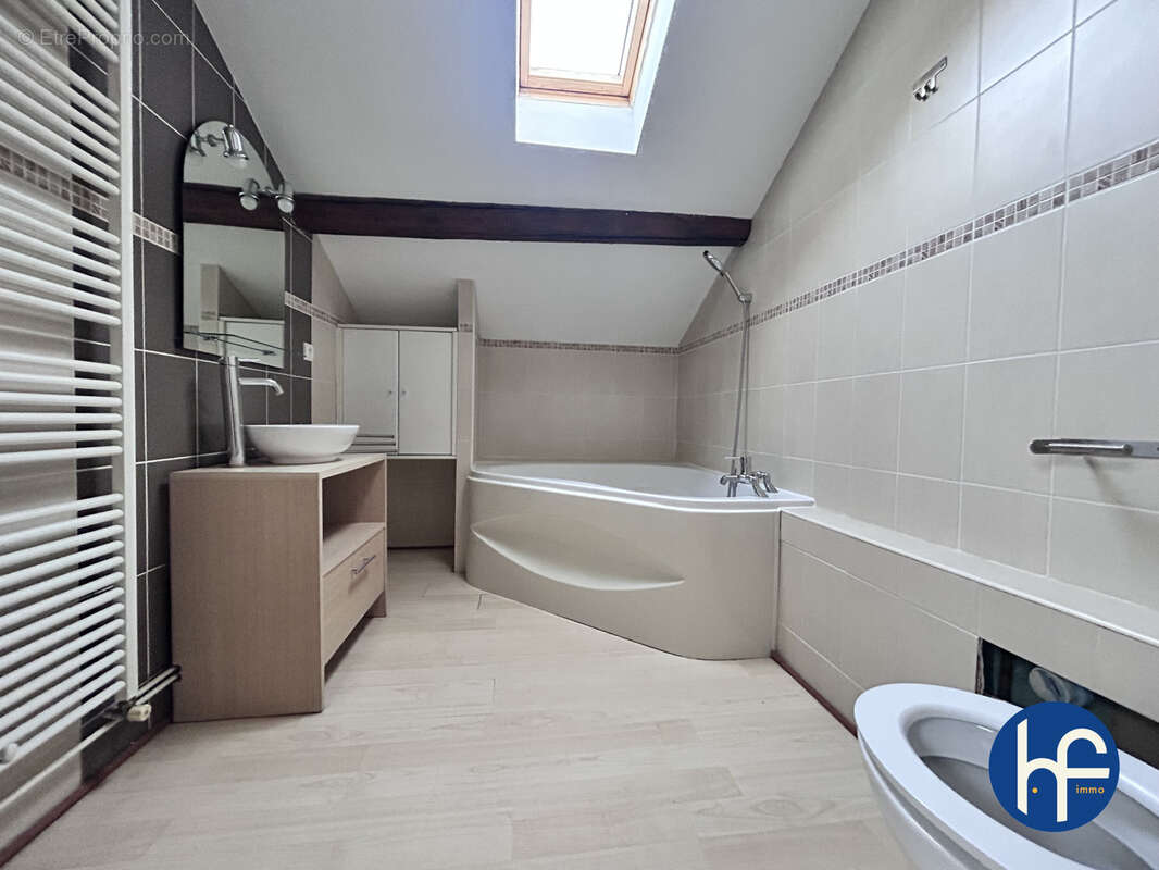 Appartement à POMPEY