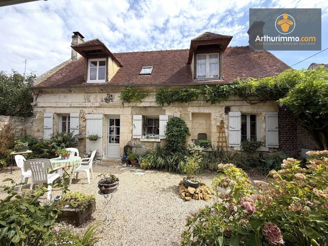 Maison à MAREST-SUR-MATZ