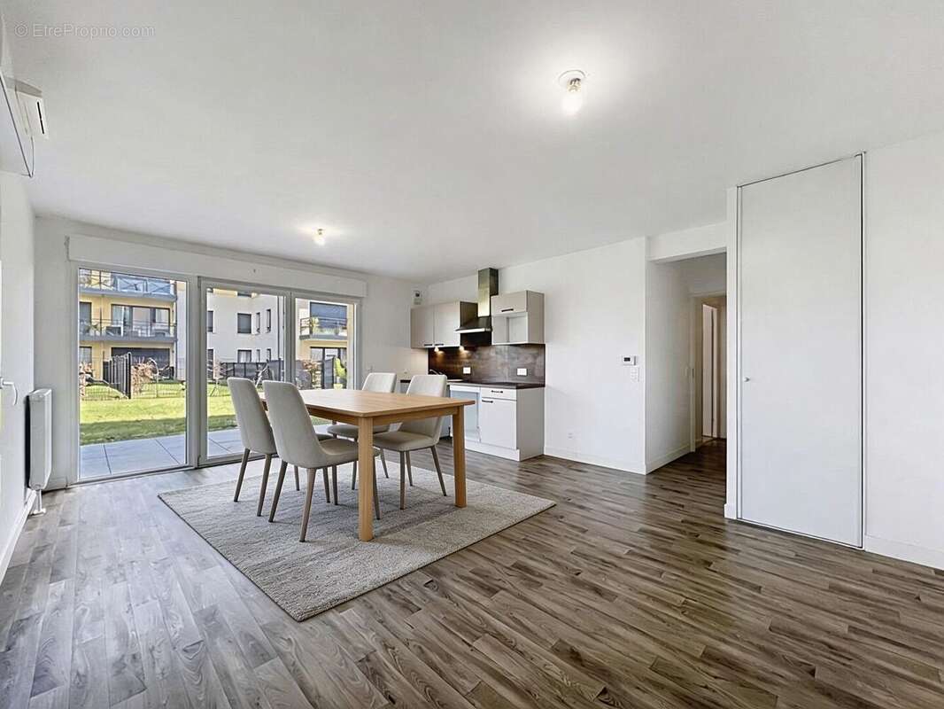 Appartement à EPRON