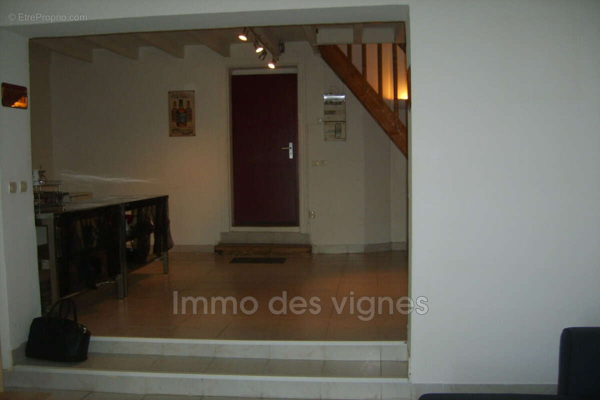 Maison à AMBARES-ET-LAGRAVE