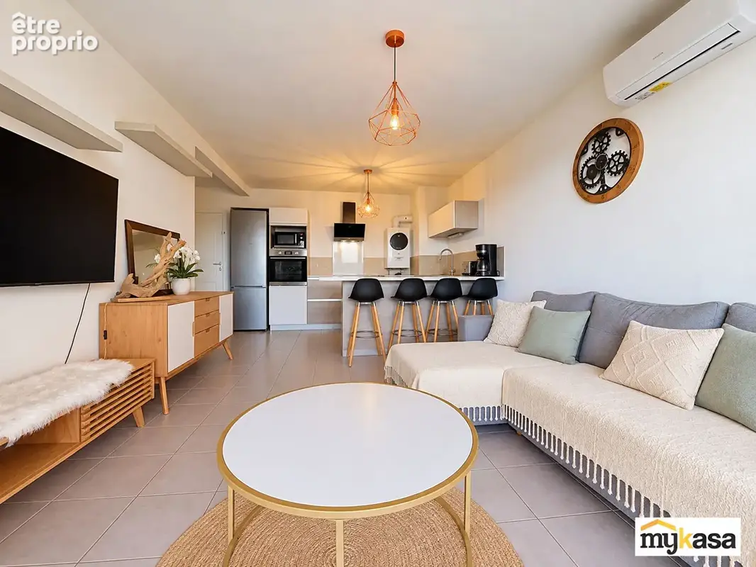 Appartement Port De Bouc 3 pièce(s) 56.59 m2 - photo 2