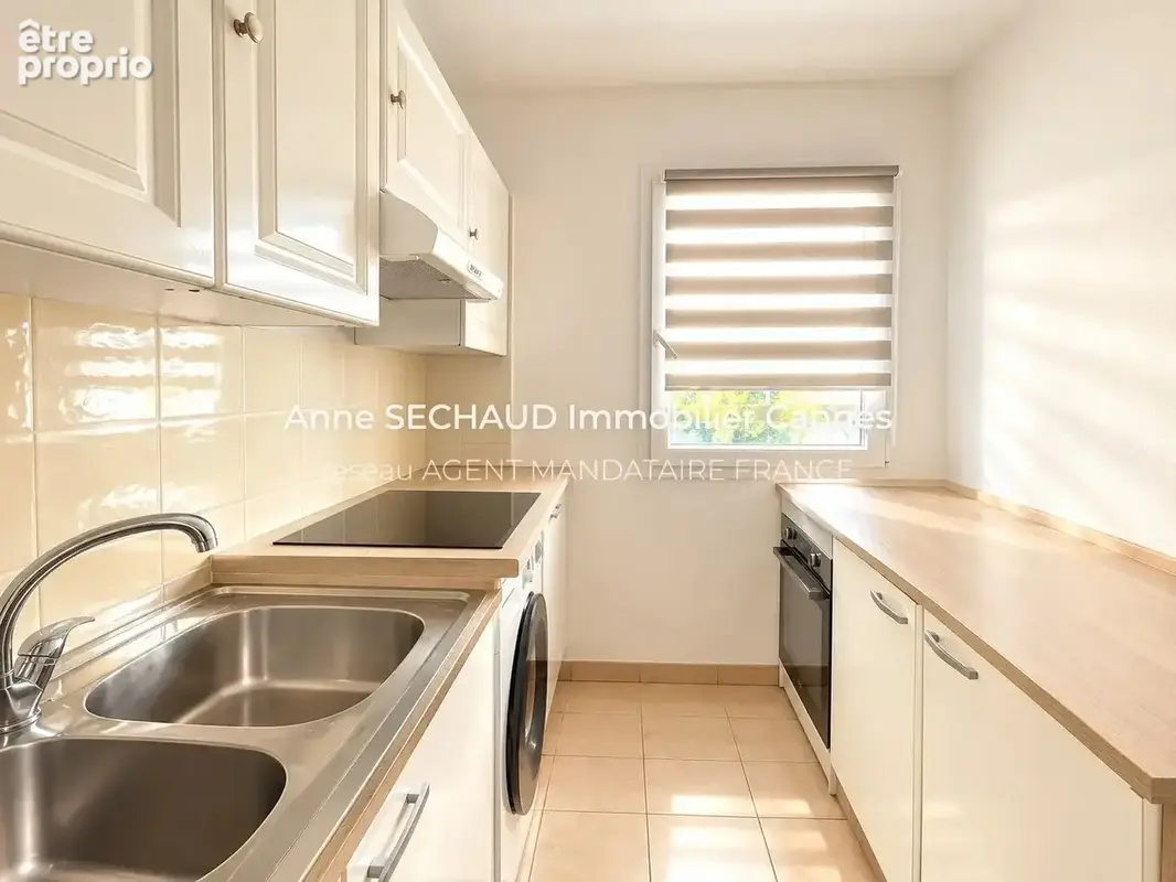 Exclusivité – cannes la bocca spacieux deux pièces dernier étage avec garage - photo 7