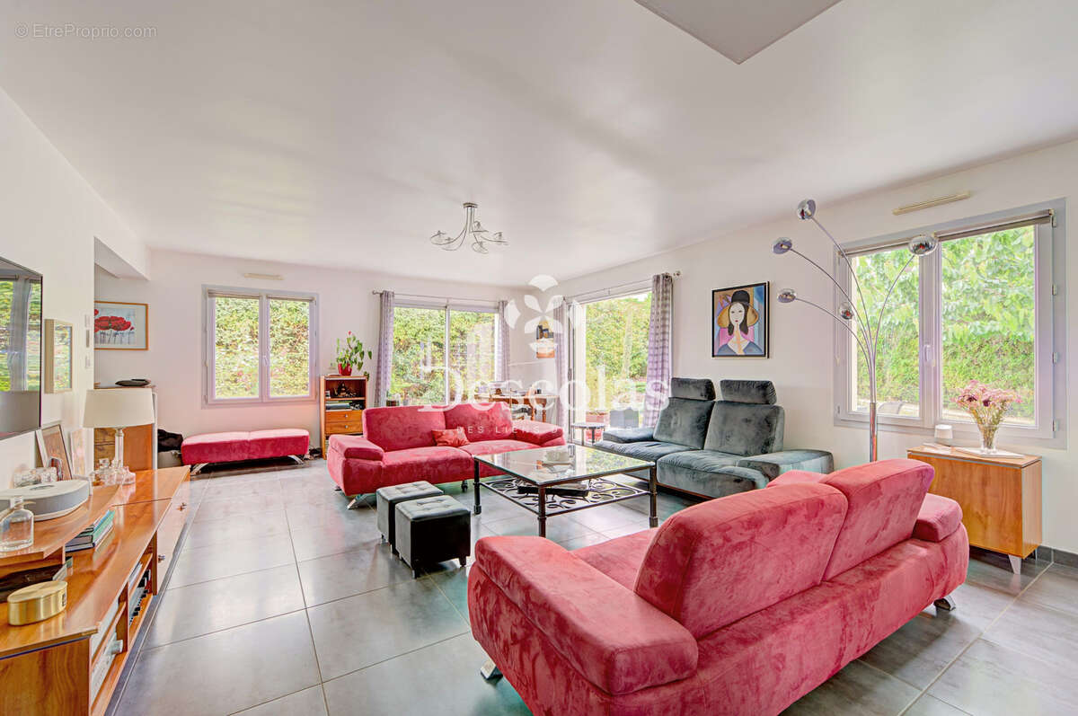 Maison familiale Saint-Germain-en-Laye - 200m2 - photo 4