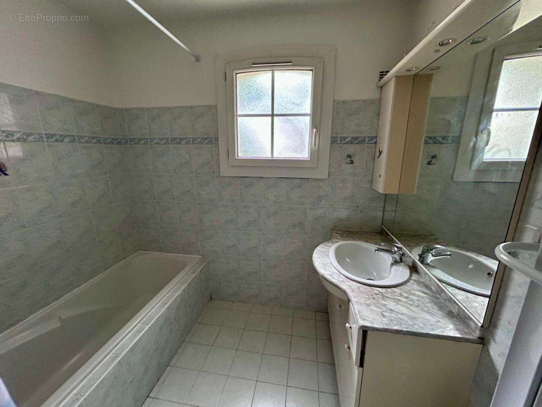 Appartement à SAINT-RAPHAEL