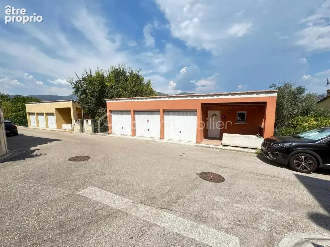 La Trinité – Villa avec vue dégagée, belles terrasses et garage triple - photo 18