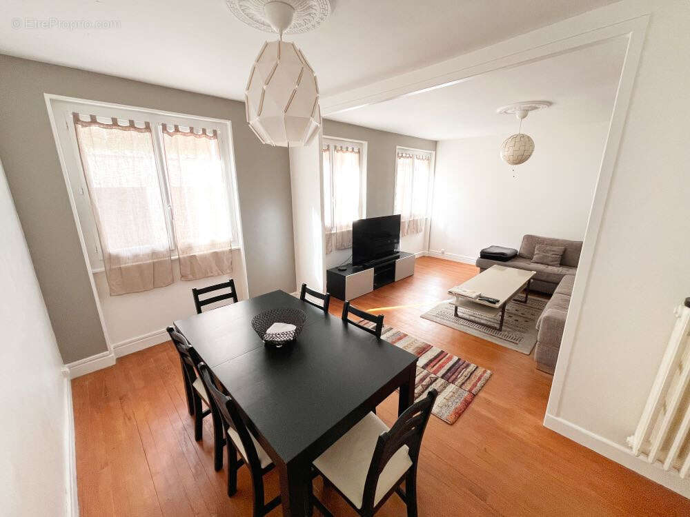 Appartement à CHAMALIERES