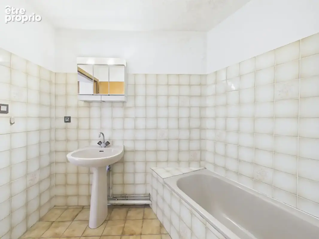 Robertsau - F2 de 45.75 m² à vendre avec un garage - photo 11
