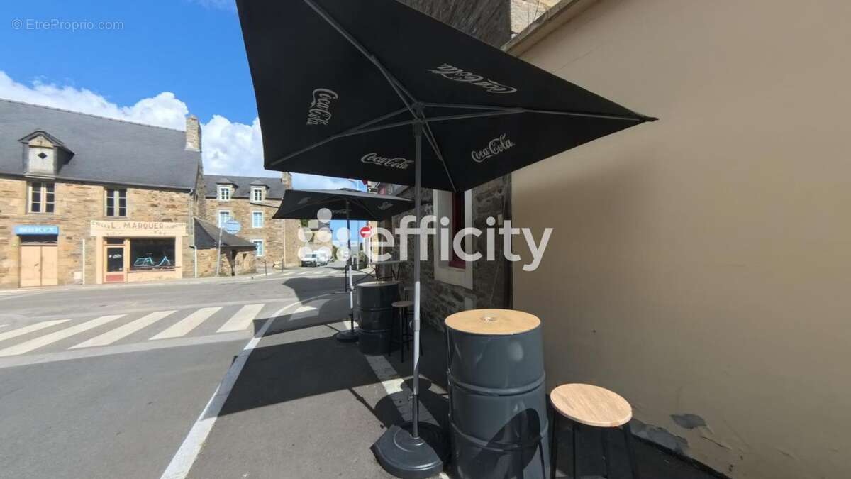 Commerce à MATIGNON