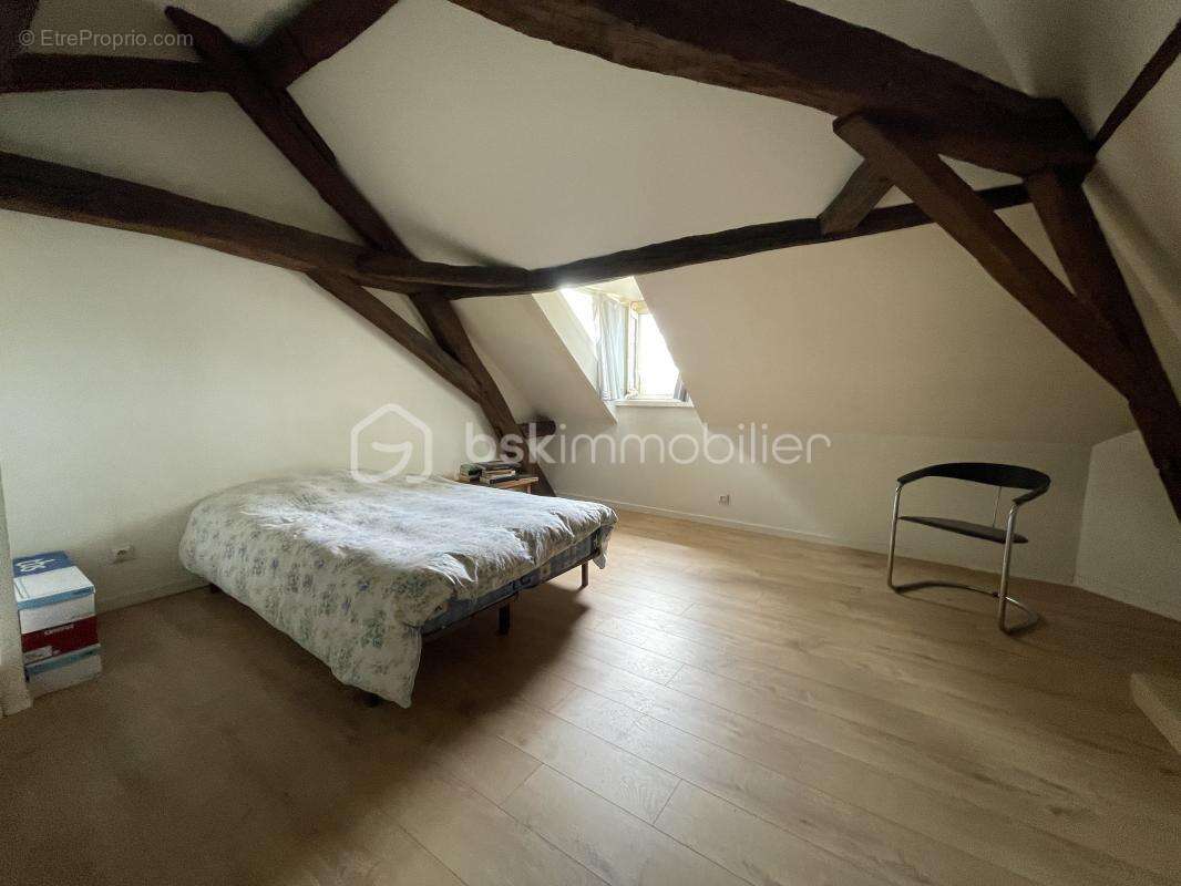 Maison à LE MEE-SUR-SEINE