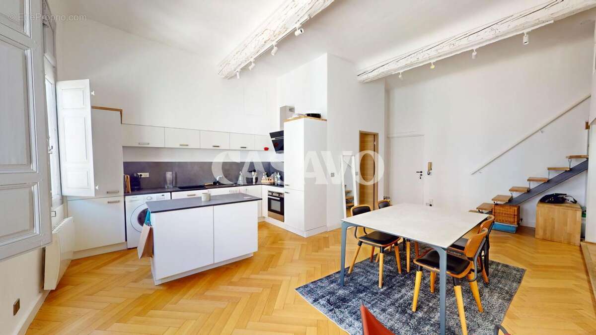 Appartement à AIX-EN-PROVENCE