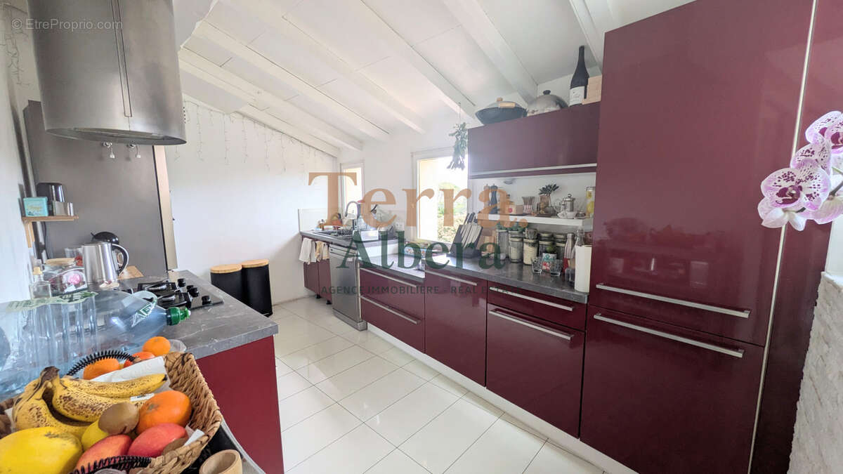 SOREDE CENTRE Appartement avec Terrasse - photo 4