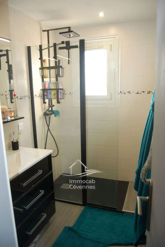 Maison à SAINT-CHRISTOL-LES-ALES