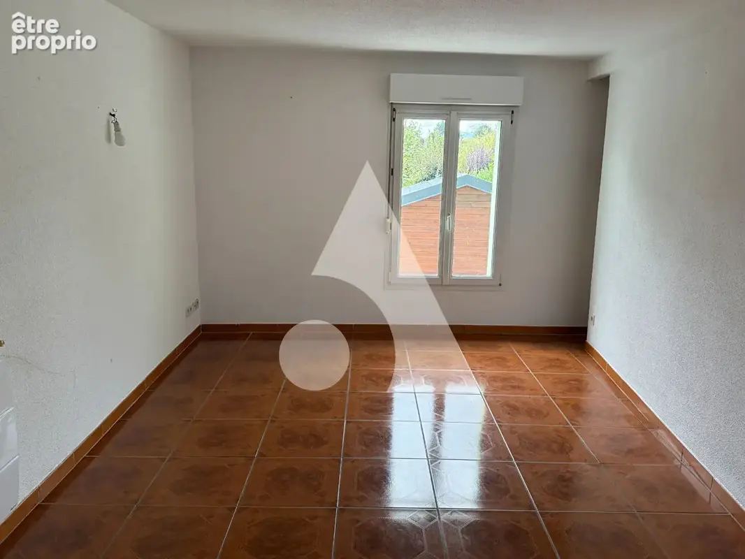 Maison Grosne 11 pièce(s) 286.16 m2 - photo 11