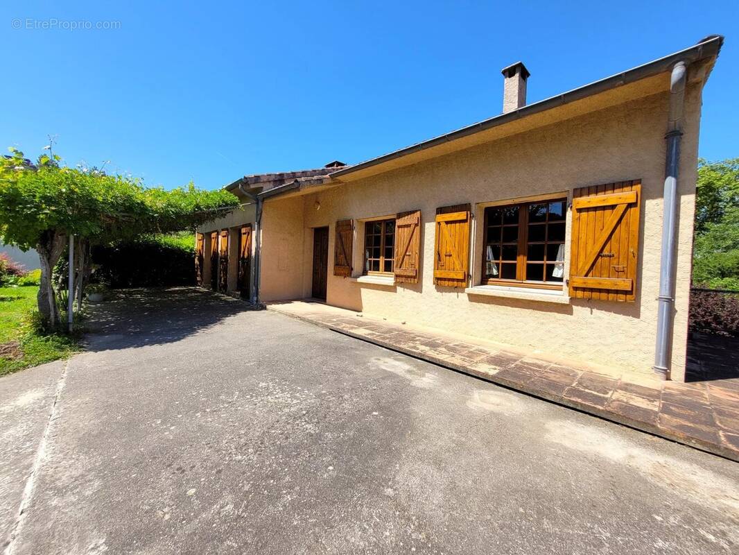 Maison à MONTRABE