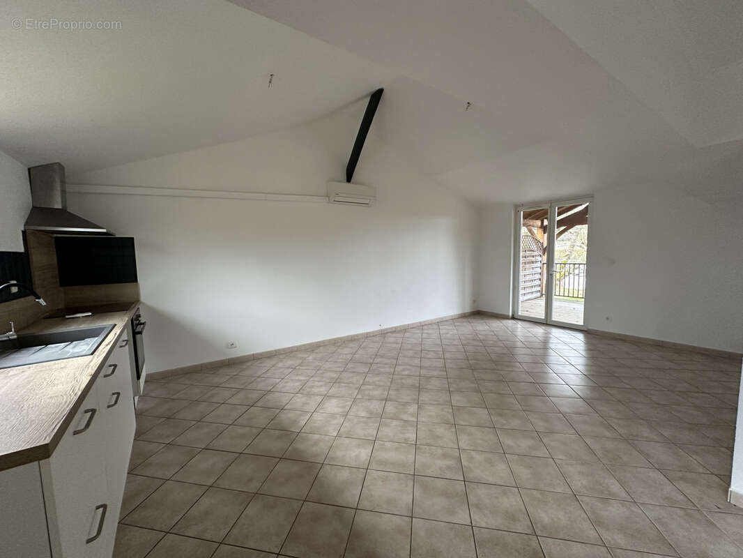 Appartement à MONFLANQUIN