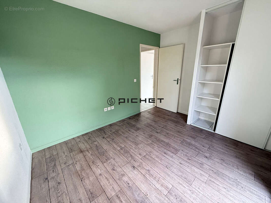 Appartement à SAINT-JEAN-D&#039;ILLAC