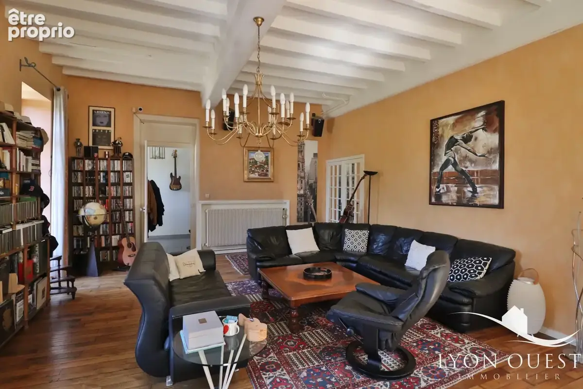 Maison de ville de caractere chargee d'histoire - photo 5